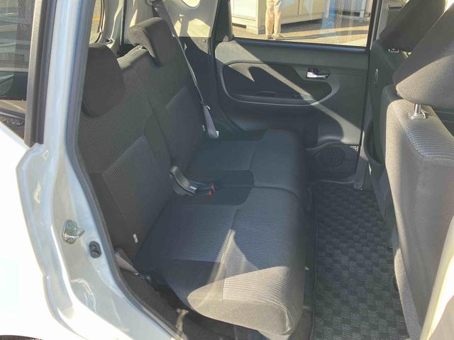 ムーヴ カスタム　ＸリミテッドＩＩ　ＳＡＩＩＩ　４ＷＤ　４ＷＤ　ＣＶＴ　６６０ｃｃ　衝突被害軽減ブレーキ　横滑り防止装置　ＡＢＳ　アイドリングストップ　プッシュボタンスタート　運転席シートヒーター　オートエアコン　ベンチシート（53枚目）