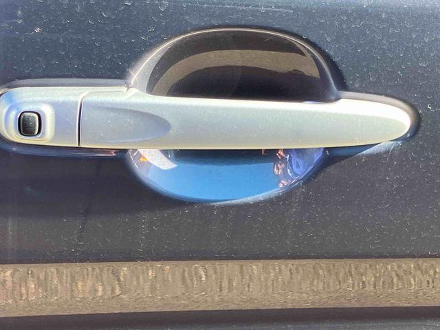 タント カスタムＲＳ　トップエディションＳＡＩＩＩ　ターボ　２ＷＤ　ＣＶＴ　６６０ｃｃ　ターボ　社外ナビ・バックモニター　衝突被害軽減ブレーキ　横滑り防止装置　ＡＢＳ　アイドリングストップ　プッシュボタンスタート　両側電動スライドドア　運転席シートヒーター（32枚目）