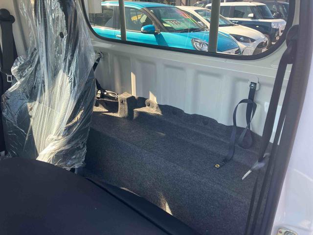 ハイゼットトラック ジャンボエクストラ 4WD 660cc 5速マニュアル デフロック 衝突被害軽減ブレーキ 横滑り防止装置 ABS アイドリングストップ プッシュボタンスタート マニュアルエアコン パワーステアリング(68枚目)