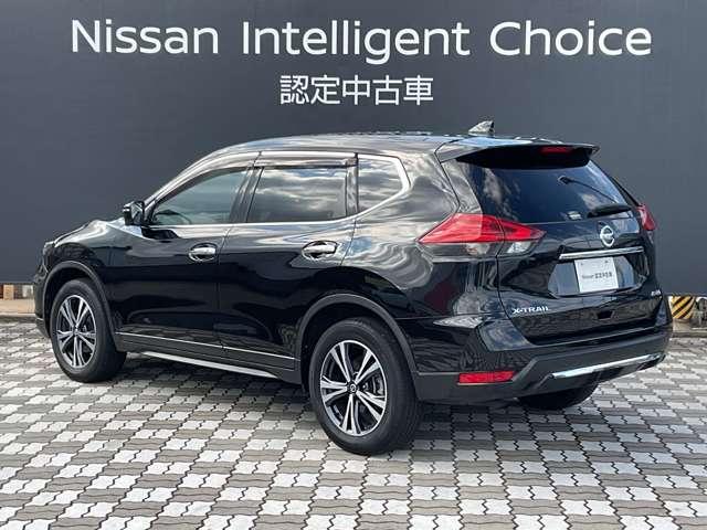 エクストレイル ２．０　２０Ｘｉ　２列車　４ＷＤ　純正ナビ　全周囲カメラ（3枚目）