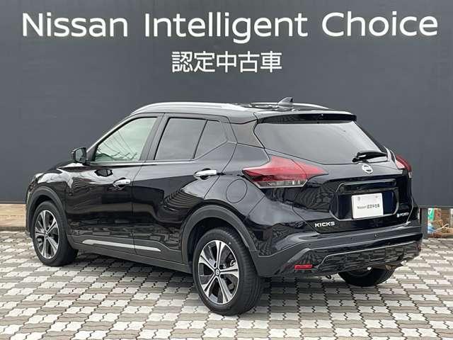 キックス １．２　Ｘ　ツートーン　インテリアエディション　（ｅ－ＰＯＷＥＲ）　純正ナビ　全周囲カメラ（3枚目）