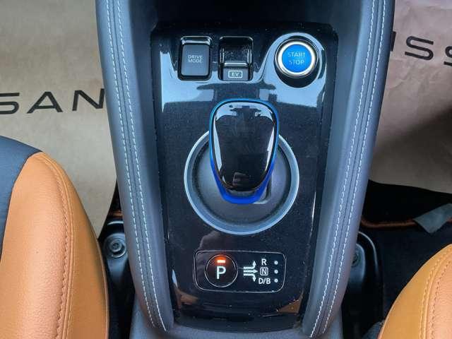 キックス １．２　Ｘ　ツートーン　インテリアエディション　（ｅ－ＰＯＷＥＲ）　純正ナビ　全周囲カメラ（10枚目）