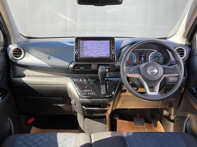 デイズ ６６０　ハイウェイスターＧターボ　４ＷＤ　純正ナビ　バックカメラ（4枚目）