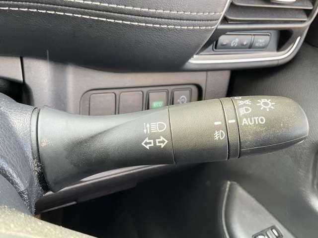 セレナ 2.0 ハイウェイスター Vセレクション 純正ナビ 全周囲カメラ(11枚目)