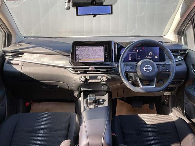 ノート １．２　Ｘ　ＦＯＵＲ　４ＷＤ（4枚目）