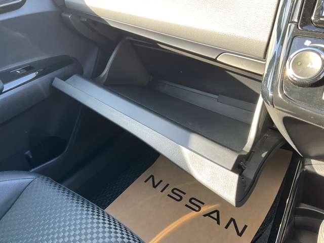 カローラフィールダー １．５　Ｇ　Ｗ×Ｂ（20枚目）