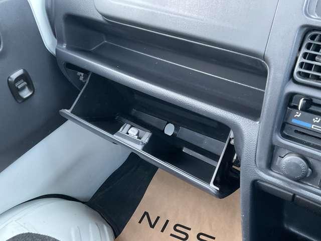 ����ȑO�̃O���[�u�{�b�N�X�̉摜�ł��B