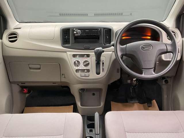 �^�]�Ȏ���ɂȂ�܂��B�����F�̓x�[�W���n�ł��B