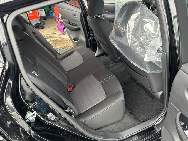 リーフ X 純正ナビBluetooth TV バックカメラ ETC クルコン TVKIT付(9枚目)