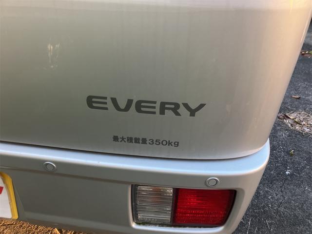 エブリイ PAリミテッド 4WD 両側スライドドア 衝突被害軽減システム キーレスエントリー アイドリングストップ AT 盗難防止システム ABS ESC 衝突安全ボディ エアコン パワーステアリング パワーウィンドウ(8枚目)