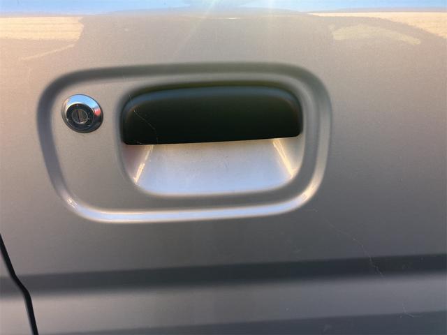 エブリイ PAリミテッド 4WD 両側スライドドア 衝突被害軽減システム キーレスエントリー アイドリングストップ AT 盗難防止システム ABS ESC 衝突安全ボディ エアコン パワーステアリング パワーウィンドウ(12枚目)