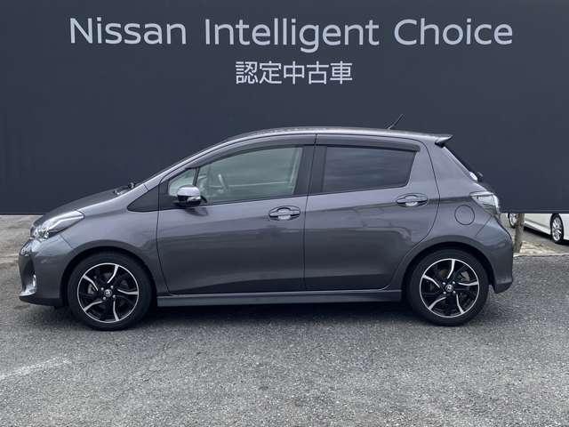 ヴィッツ １．５　ＲＳ　純正ナビ　バックカメラ　衝突被害軽減ブレ（2枚目）