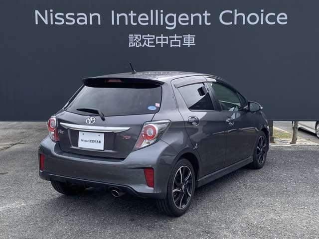 ヴィッツ １．５　ＲＳ　純正ナビ　バックカメラ　衝突被害軽減ブレ（5枚目）