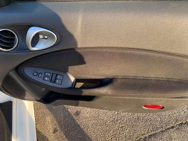 フェアレディZ 3.7 純正ナビ バックカメラ パドルシフト(19枚目)