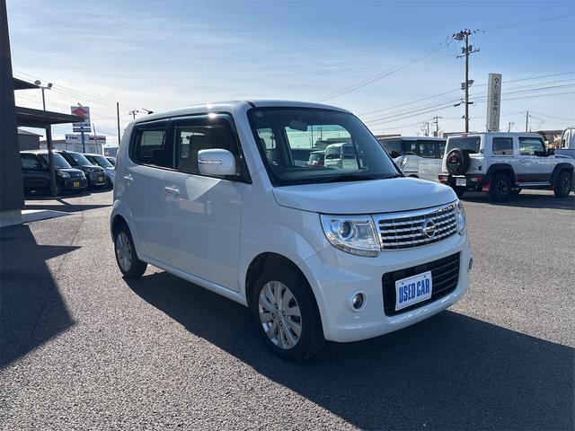 モコ ドルチェX ETC ナビ TV オートライト HID スマートキー アイドリングストップ 電動格納ミラー ベンチシート CVT 盗難防止システム ABS CD DVD再生 アルミホイール 衝突安全ボディ エアコン(9枚目)