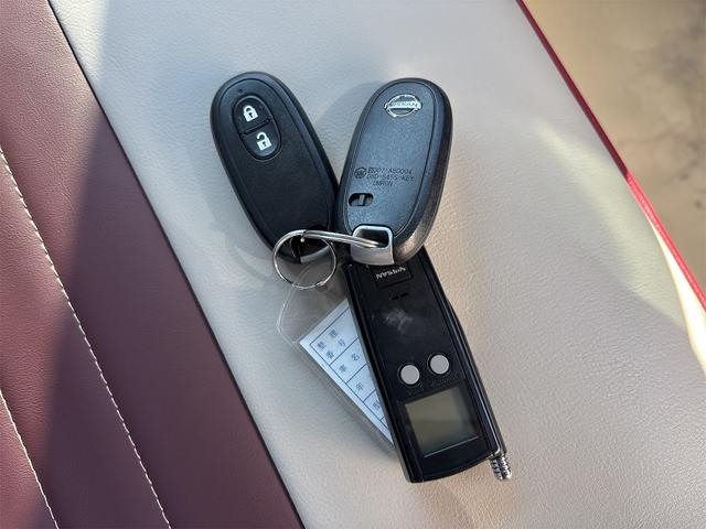 モコ ドルチェX ETC ナビ TV オートライト HID スマートキー アイドリングストップ 電動格納ミラー ベンチシート CVT 盗難防止システム ABS CD DVD再生 アルミホイール 衝突安全ボディ エアコン(62枚目)