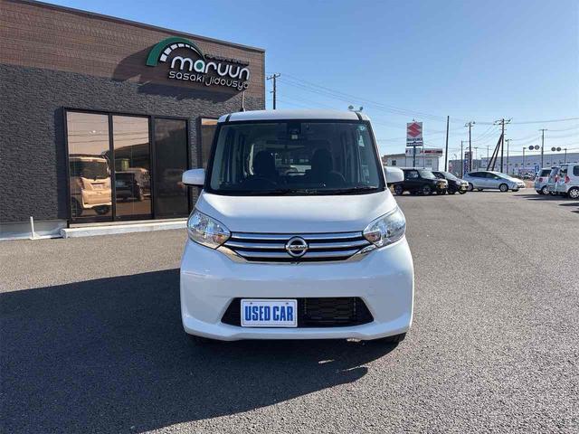 デイズルークス Ｘ　Ｖセレクション　ドライブレコーダー　ＥＴＣ　全周囲カメラ　両側電動スライドドア　ナビ　ＴＶ　衝突被害軽減システム　スマートキー　アイドリングストップ　電動格納ミラー　ベンチシート　ＣＶＴ　盗難防止システム　ＡＢＳ（7枚目）