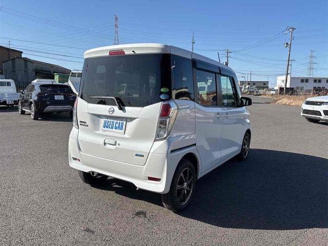 デイズルークス Ｘ　Ｖセレクション　ドライブレコーダー　ＥＴＣ　全周囲カメラ　両側電動スライドドア　ナビ　ＴＶ　衝突被害軽減システム　スマートキー　アイドリングストップ　電動格納ミラー　ベンチシート　ＣＶＴ　盗難防止システム　ＡＢＳ（13枚目）