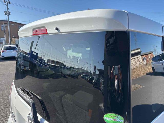 デイズルークス Ｘ　Ｖセレクション　ドライブレコーダー　ＥＴＣ　全周囲カメラ　両側電動スライドドア　ナビ　ＴＶ　衝突被害軽減システム　スマートキー　アイドリングストップ　電動格納ミラー　ベンチシート　ＣＶＴ　盗難防止システム　ＡＢＳ（16枚目）