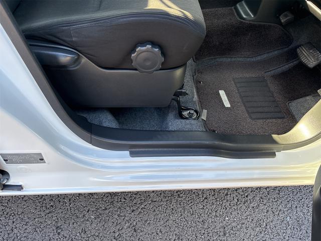 デイズルークス Ｘ　Ｖセレクション　ドライブレコーダー　ＥＴＣ　全周囲カメラ　両側電動スライドドア　ナビ　ＴＶ　衝突被害軽減システム　スマートキー　アイドリングストップ　電動格納ミラー　ベンチシート　ＣＶＴ　盗難防止システム　ＡＢＳ（45枚目）