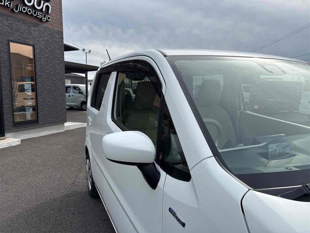 ワゴンR ハイブリッドFX ナビ TV レーンアシスト 衝突被害軽減システム オートライト スマートキー アイドリングストップ 電動格納ミラー シートヒーター ベンチシート CVT 盗難防止システム ABS ESC CD USB(13枚目)