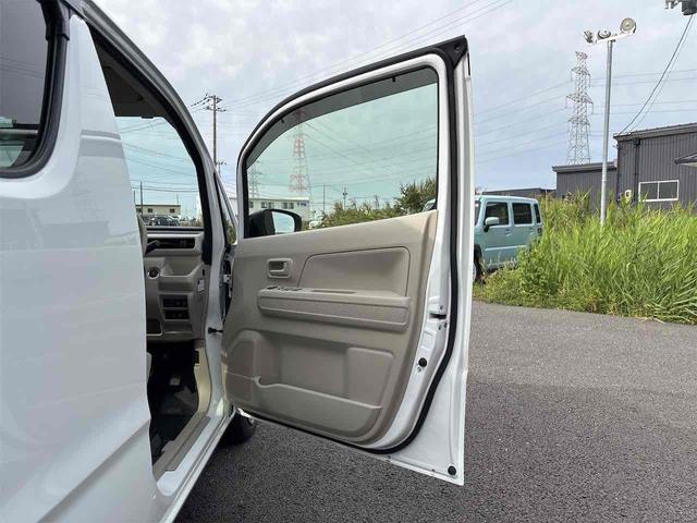 ワゴンR ハイブリッドFX ナビ TV レーンアシスト 衝突被害軽減システム オートライト スマートキー アイドリングストップ 電動格納ミラー シートヒーター ベンチシート CVT 盗難防止システム ABS ESC CD USB(40枚目)