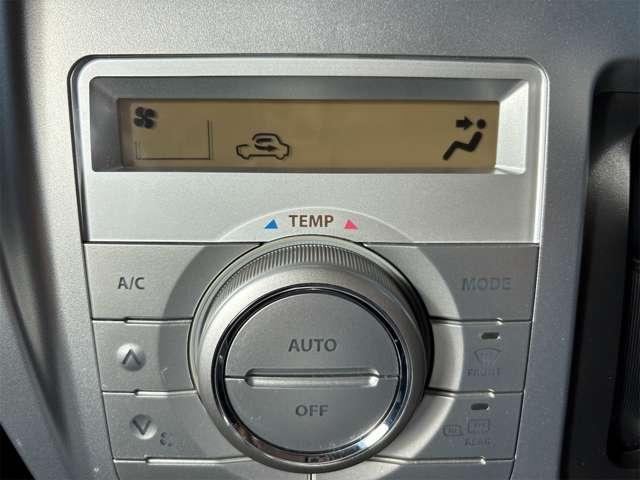 ハスラー Xターボ ETC ナビ 衝突被害軽減システム オートライト HID スマートキー アイドリングストップ 電動格納ミラー シートヒーター ベンチシート CVT 盗難防止システム ABS ESC CD DVD再生(25枚目)