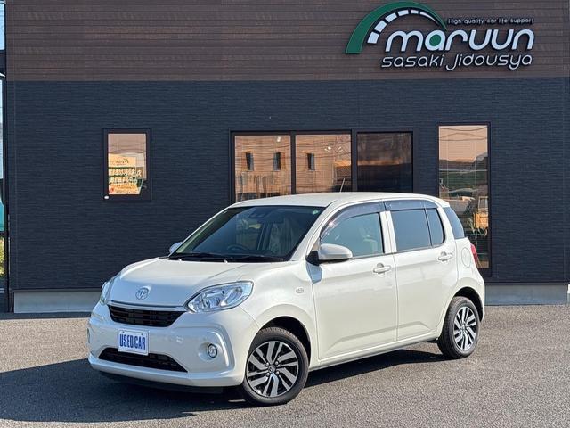 パッソ X Gパッケージ クリアランスソナー レーンアシスト 衝突被害軽減システム アルミホイール オートマチックハイビーム オートライト スマートキー アイドリングストップ 電動格納ミラー CVT ベンチシート ABS(2枚目)