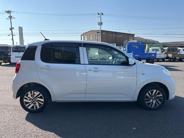 パッソ X Gパッケージ クリアランスソナー レーンアシスト 衝突被害軽減システム アルミホイール オートマチックハイビーム オートライト スマートキー アイドリングストップ 電動格納ミラー CVT ベンチシート ABS(13枚目)