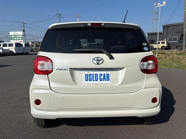 パッソ X Gパッケージ クリアランスソナー レーンアシスト 衝突被害軽減システム アルミホイール オートマチックハイビーム オートライト スマートキー アイドリングストップ 電動格納ミラー CVT ベンチシート ABS(14枚目)