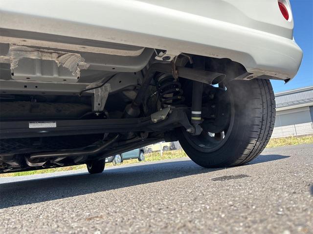 パッソ X Gパッケージ クリアランスソナー レーンアシスト 衝突被害軽減システム アルミホイール オートマチックハイビーム オートライト スマートキー アイドリングストップ 電動格納ミラー CVT ベンチシート ABS(67枚目)