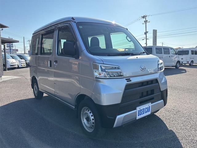 ハイゼットカーゴ ＤＸ　ＳＡＩＩＩ　軽バン　ＡＴ　衝突被害軽減システム　ＥＴＣ　両側スライドドア　キーレスエントリー　アイドリングストップ　オートマチックハイビーム　ＥＳＣ　エアコン　パワーステアリング　パワーウィンドウ（10枚目）