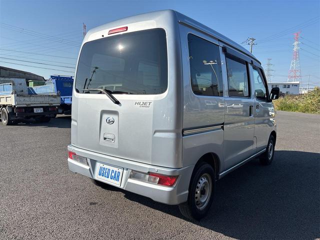 ハイゼットカーゴ ＤＸ　ＳＡＩＩＩ　軽バン　ＡＴ　衝突被害軽減システム　ＥＴＣ　両側スライドドア　キーレスエントリー　アイドリングストップ　オートマチックハイビーム　ＥＳＣ　エアコン　パワーステアリング　パワーウィンドウ（15枚目）