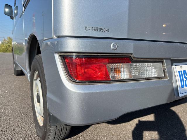 ハイゼットカーゴ ＤＸ　ＳＡＩＩＩ　軽バン　ＡＴ　衝突被害軽減システム　ＥＴＣ　両側スライドドア　キーレスエントリー　アイドリングストップ　オートマチックハイビーム　ＥＳＣ　エアコン　パワーステアリング　パワーウィンドウ（20枚目）