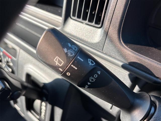 ハイゼットカーゴ ＤＸ　ＳＡＩＩＩ　軽バン　ＡＴ　衝突被害軽減システム　ＥＴＣ　両側スライドドア　キーレスエントリー　アイドリングストップ　オートマチックハイビーム　ＥＳＣ　エアコン　パワーステアリング　パワーウィンドウ（27枚目）