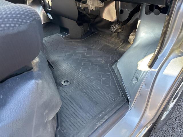 ハイゼットカーゴ ＤＸ　ＳＡＩＩＩ　軽バン　ＡＴ　衝突被害軽減システム　ＥＴＣ　両側スライドドア　キーレスエントリー　アイドリングストップ　オートマチックハイビーム　ＥＳＣ　エアコン　パワーステアリング　パワーウィンドウ（44枚目）