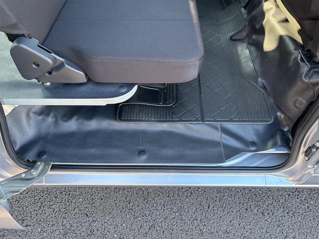 ハイゼットカーゴ ＤＸ　ＳＡＩＩＩ　軽バン　ＡＴ　衝突被害軽減システム　ＥＴＣ　両側スライドドア　キーレスエントリー　アイドリングストップ　オートマチックハイビーム　ＥＳＣ　エアコン　パワーステアリング　パワーウィンドウ（48枚目）