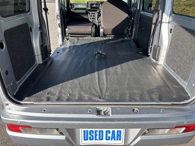 ハイゼットカーゴ ＤＸ　ＳＡＩＩＩ　軽バン　ＡＴ　衝突被害軽減システム　ＥＴＣ　両側スライドドア　キーレスエントリー　アイドリングストップ　オートマチックハイビーム　ＥＳＣ　エアコン　パワーステアリング　パワーウィンドウ（69枚目）