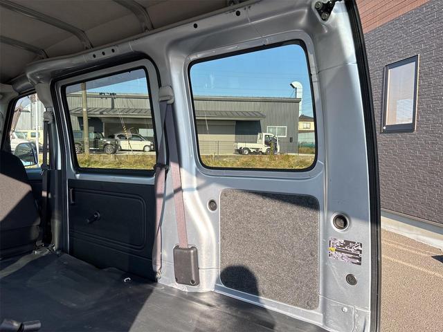 ハイゼットカーゴ ＤＸ　ＳＡＩＩＩ　軽バン　ＡＴ　衝突被害軽減システム　ＥＴＣ　両側スライドドア　キーレスエントリー　アイドリングストップ　オートマチックハイビーム　ＥＳＣ　エアコン　パワーステアリング　パワーウィンドウ（70枚目）