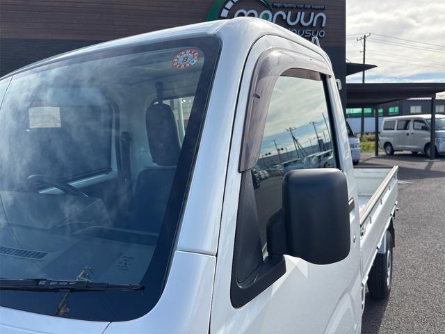 ハイゼットトラック スタンダード 4WD 軽トラック 三方開 AT キーレスエントリー エアコン パワーウィンドウ 運転席エアバッグ CD USB(7枚目)