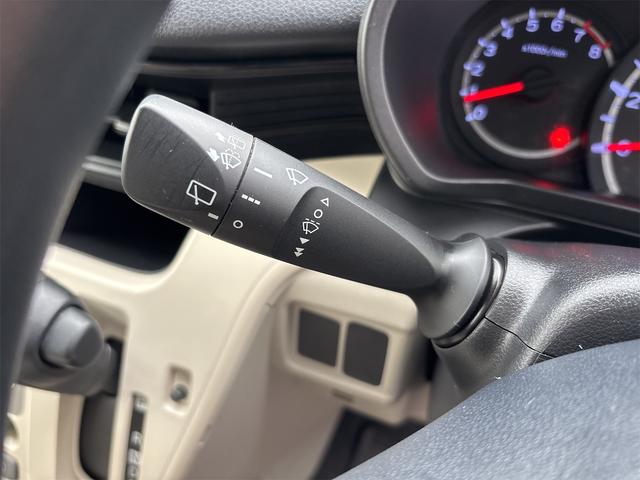 ムーヴ Ｌ　キーレスエントリー　アイドリングストップ　電動格納ミラー　ベンチシート　ＣＶＴ　盗難防止システム　ＡＢＳ　ＥＳＣ　ＣＤ　ミュージックプレイヤー接続可　衝突安全ボディ　エアコン　パワーステアリング（28枚目）