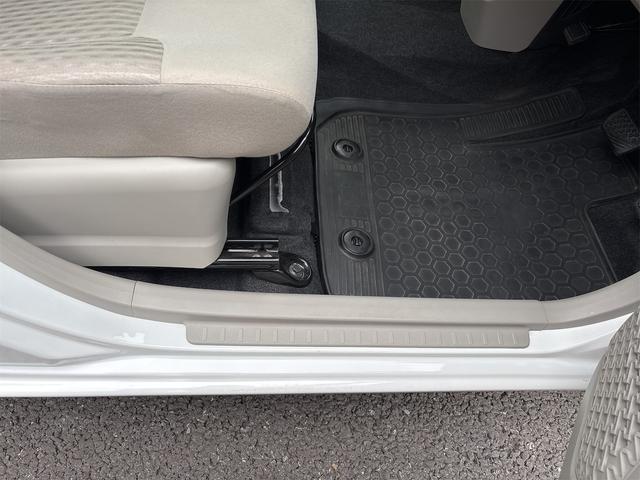 ムーヴ Ｌ　キーレスエントリー　アイドリングストップ　電動格納ミラー　ベンチシート　ＣＶＴ　盗難防止システム　ＡＢＳ　ＥＳＣ　ＣＤ　ミュージックプレイヤー接続可　衝突安全ボディ　エアコン　パワーステアリング（44枚目）