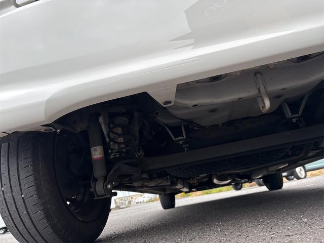 ムーヴ Ｌ　キーレスエントリー　アイドリングストップ　電動格納ミラー　ベンチシート　ＣＶＴ　盗難防止システム　ＡＢＳ　ＥＳＣ　ＣＤ　ミュージックプレイヤー接続可　衝突安全ボディ　エアコン　パワーステアリング（70枚目）