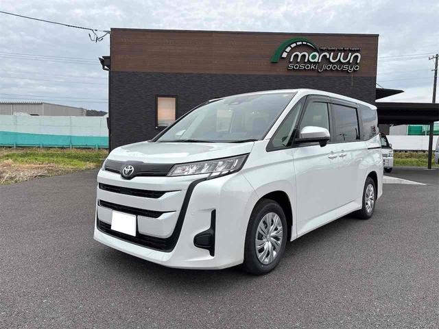 ノア Ｘ　バックカメラ　ナビ　ＴＶ　クリアランスソナー　オートクルーズコントロール　レーンアシスト　衝突被害軽減システム　両側スライド・片側電動　オートマチックハイビーム　オートライト　ＬＥＤヘッドランプ（4枚目）