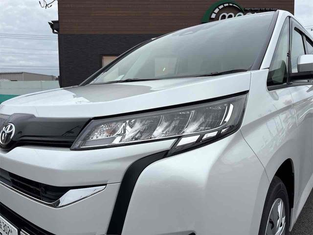 ノア Ｘ　バックカメラ　ナビ　ＴＶ　クリアランスソナー　オートクルーズコントロール　レーンアシスト　衝突被害軽減システム　両側スライド・片側電動　オートマチックハイビーム　オートライト　ＬＥＤヘッドランプ（6枚目）