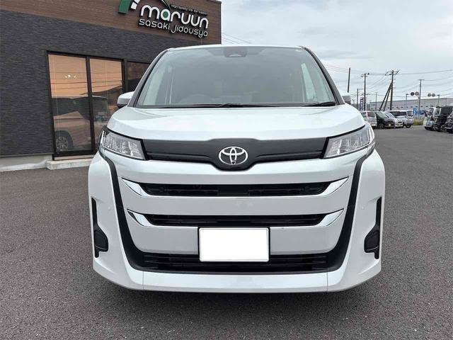 ノア Ｘ　バックカメラ　ナビ　ＴＶ　クリアランスソナー　オートクルーズコントロール　レーンアシスト　衝突被害軽減システム　両側スライド・片側電動　オートマチックハイビーム　オートライト　ＬＥＤヘッドランプ（9枚目）