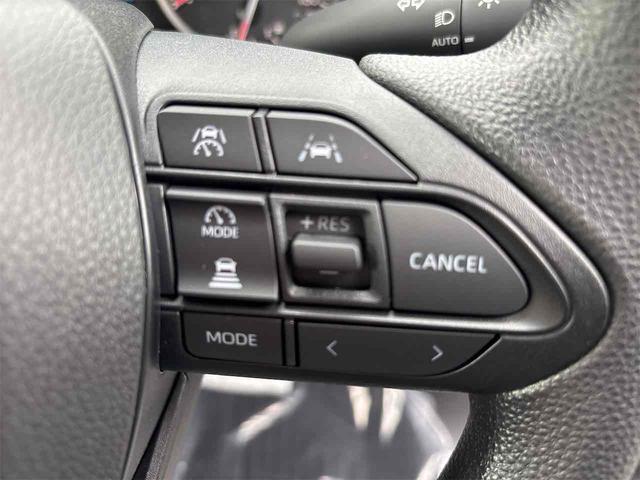 ノア Ｘ　バックカメラ　ナビ　ＴＶ　クリアランスソナー　オートクルーズコントロール　レーンアシスト　衝突被害軽減システム　両側スライド・片側電動　オートマチックハイビーム　オートライト　ＬＥＤヘッドランプ（28枚目）