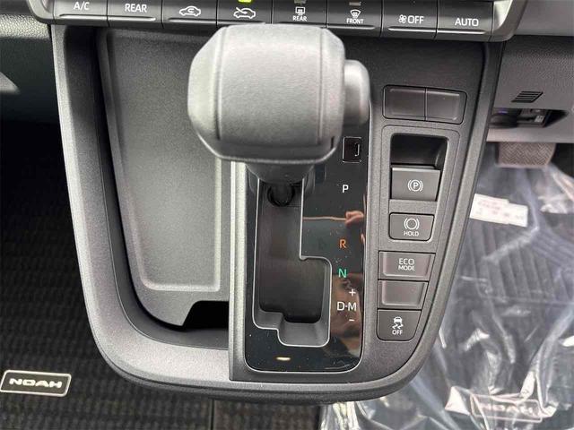 ノア Ｘ　バックカメラ　ナビ　ＴＶ　クリアランスソナー　オートクルーズコントロール　レーンアシスト　衝突被害軽減システム　両側スライド・片側電動　オートマチックハイビーム　オートライト　ＬＥＤヘッドランプ（36枚目）