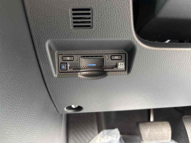 ノア Ｘ　バックカメラ　ナビ　ＴＶ　クリアランスソナー　オートクルーズコントロール　レーンアシスト　衝突被害軽減システム　両側スライド・片側電動　オートマチックハイビーム　オートライト　ＬＥＤヘッドランプ（45枚目）