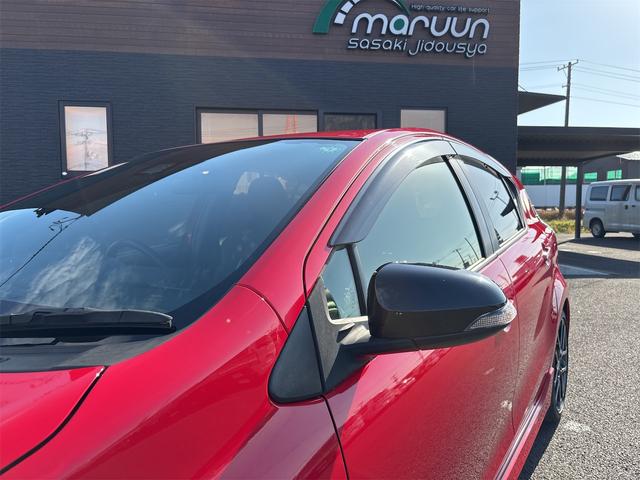 アクア Ｇ　ＧＲスポーツ・１７インチパッケージ　ＥＴＣ　バックカメラ　ナビ　ＴＶ　オートクルーズコントロール　レーンアシスト　衝突被害軽減システム　アルミホイール　オートマチックハイビーム　オートライト　ＬＥＤヘッドランプ　スマートキー（7枚目）